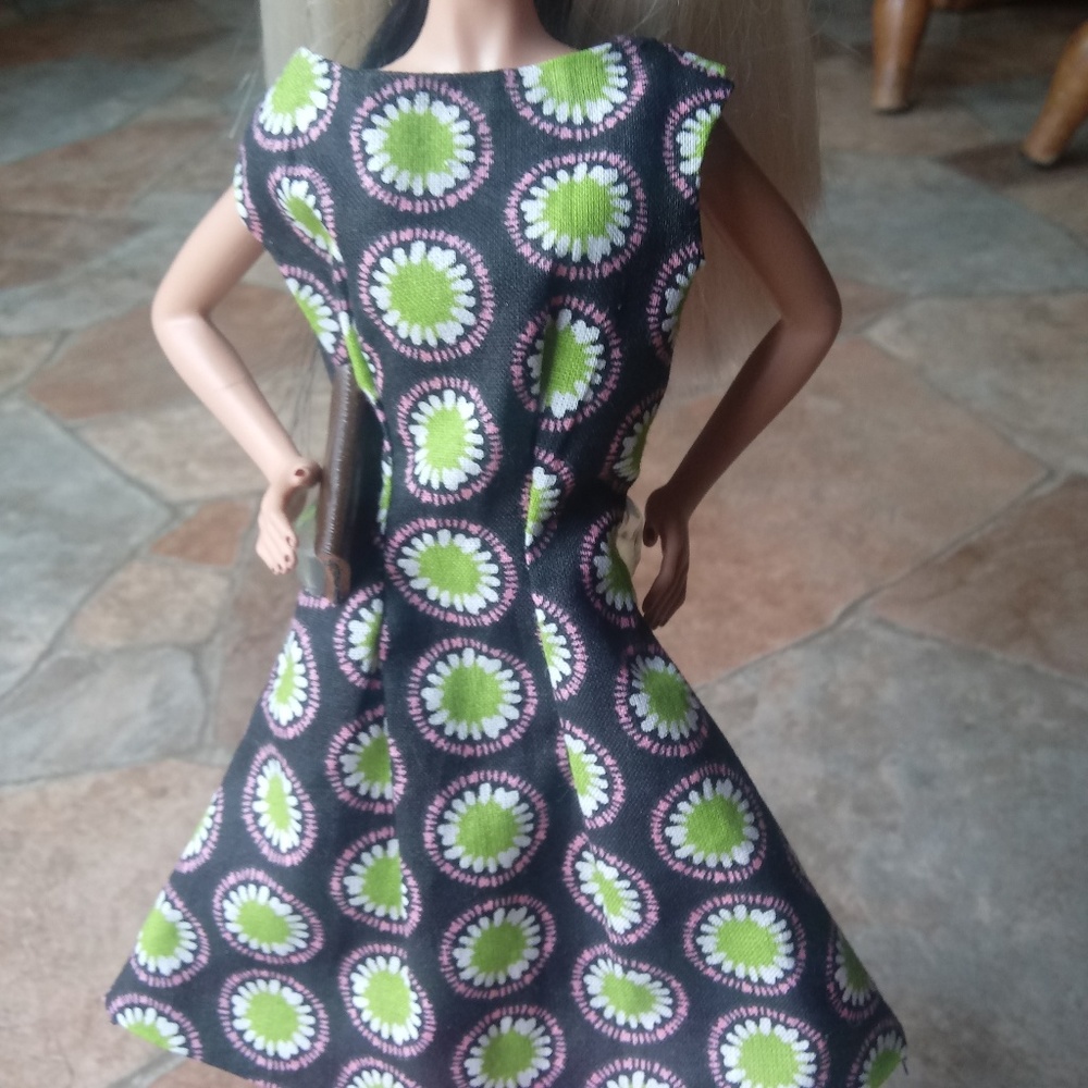 Barbie Green Daisy Printed Vintage Dress